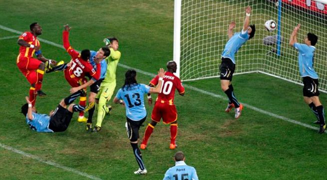Asamoah Gyan Suarez Uruguay