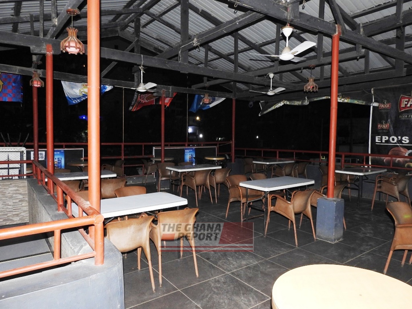 Epo's Bar, Restaurant & Nite Club. 