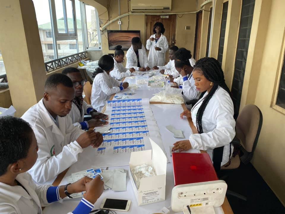 A team from Incas Diagnostics at work