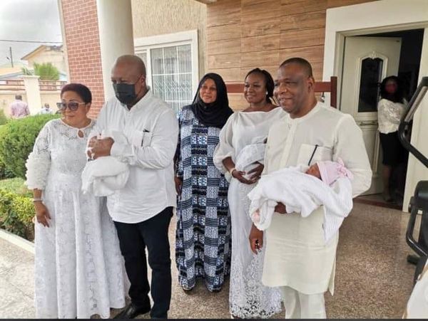 Former President Mahama and Mrs Lordina Mahama celebrates Mrs Bawah Mogtari's triplets