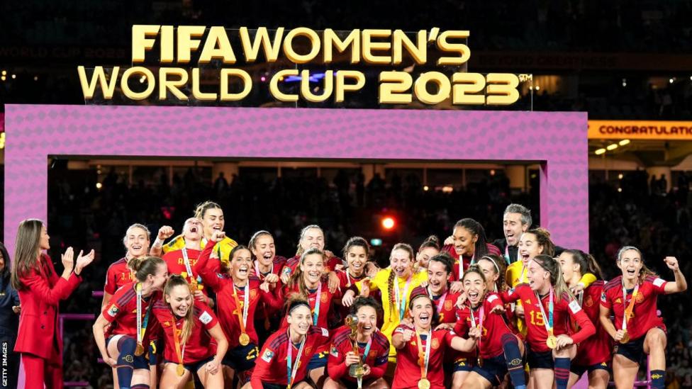 Jenni Hermoso left out as Spain call up 15 Women’s World Cup winners thumbnail