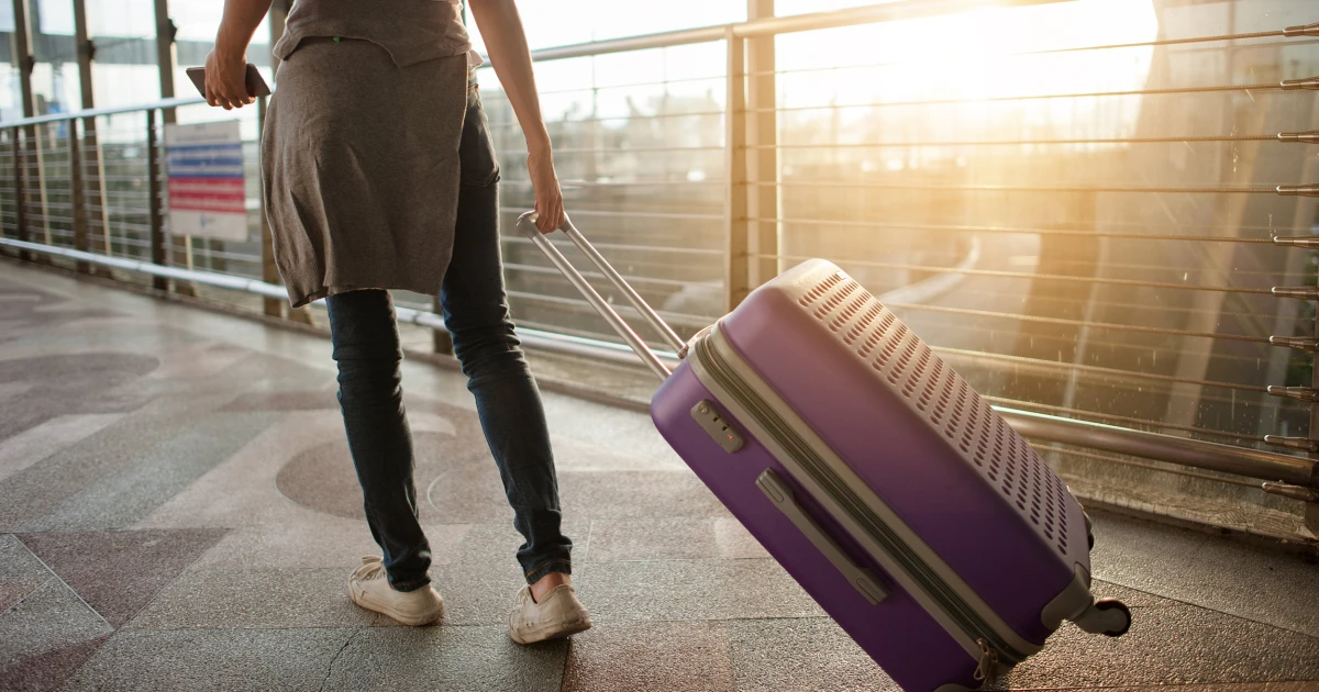 6 money saving hacks to make traveling affordable