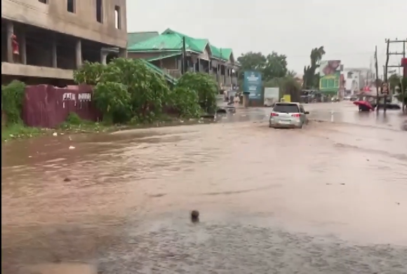 A/R: Flood sweeps away 7-year-old boy