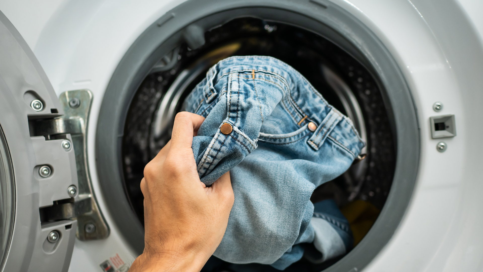 Here's how often you should wash your jeans
