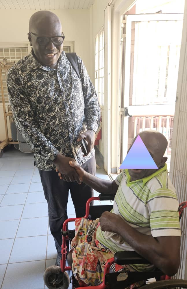 Dr. Eric Kwatia in an interaction with Mr. Tulasi to encourage him that to be hopeful in life.