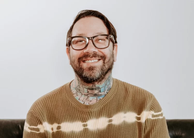 Dave Shapiro, groundbreaking music executive, dies in San Diego plane crash at 42
