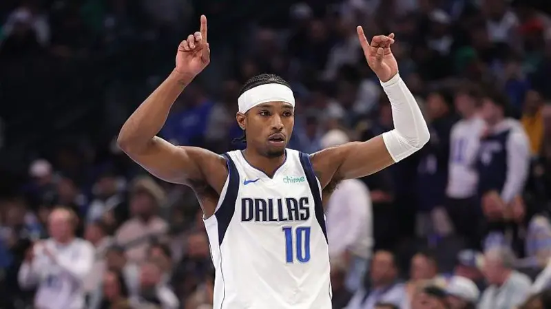 Mavericks’ Williams apologises for marijuana arrest